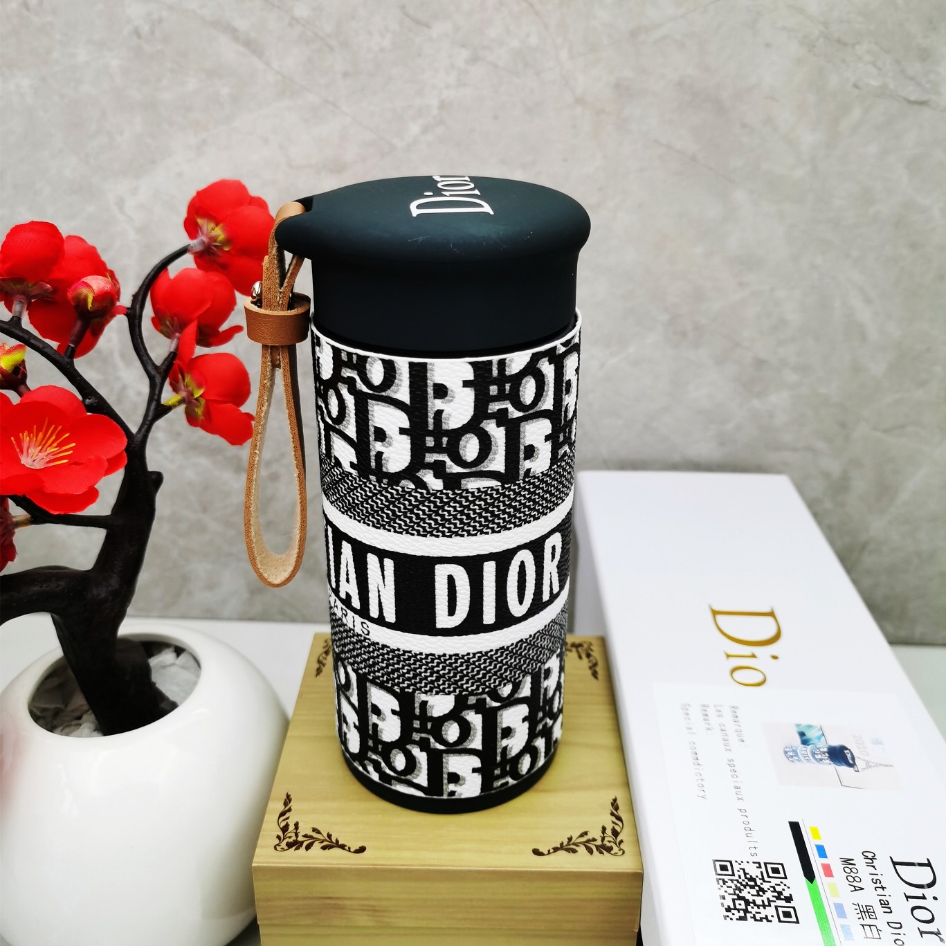 Dior Thermos Cup  350ml  (7)